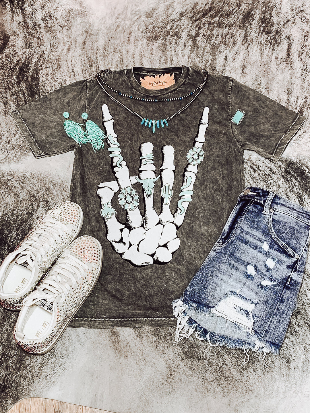 Grey Rock On Turquoise Mineral Wash BF Tee
