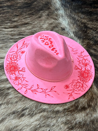 Engraved Floral Felt Hat - Ivory & Bubble Gum