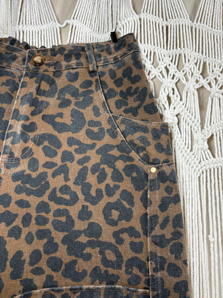 Leopard Mid Rise Wide Leg Barrel Jeans