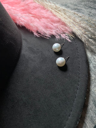 Pearl Earrings - Jayden Layne
