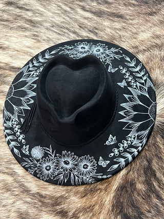 Floral Print Heart Hat - Charcoal & Black