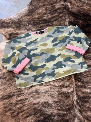 BiBi plus size soft camo sweater with pink contrast neckline and roll up sleeves, photo 2