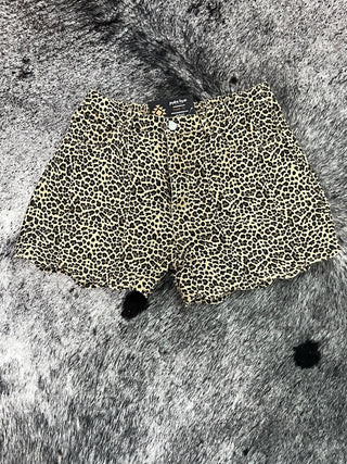 Mid Rise Leopard Twill Shorts with Scallop Hem