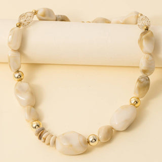 Intricate Chunky Resin And Metallic Beads Necklace