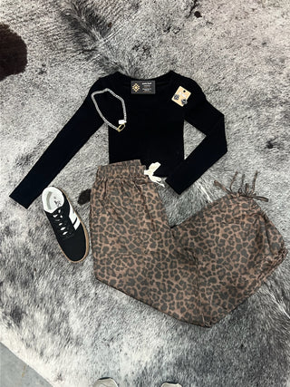 Leopard Print Balloon Style Pull Up Pants