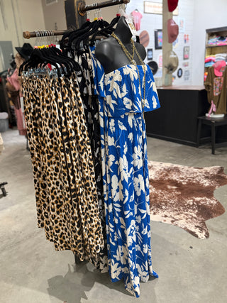 Crinkle Floral Off the Shoulder Jumpsuit