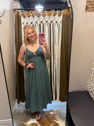 Woven Sweetheart Neckline Tiered Cami Midi Dress — Ash Jade