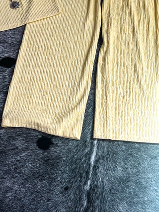 Crinkled Plisse Set - Butter Yellow