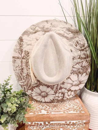 Engraved wildflower felt hat in stone