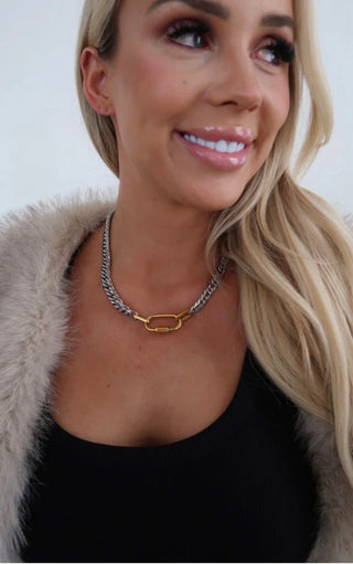 Stephanie Necklace - Chansuttpearls