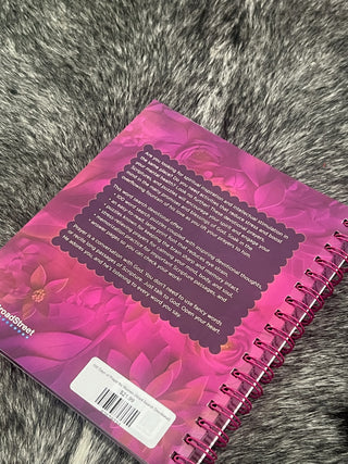 100 Days of Prayer for Women (Word Search Devotional)