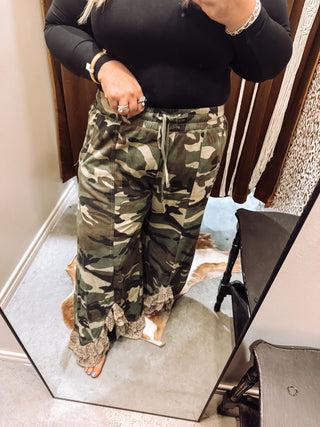 Camo Vintage Lace Infused Couture Elastic Waist Pants