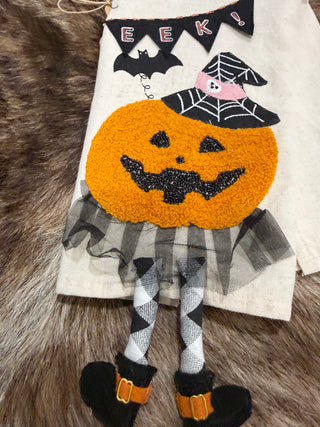 Pumpkin Dangle Leg Towel