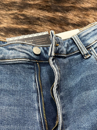 Ava Curvy High Rise Straight Leg Denim Jean