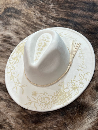 Engraved Floral Felt Hat - Ivory & Bubble Gum