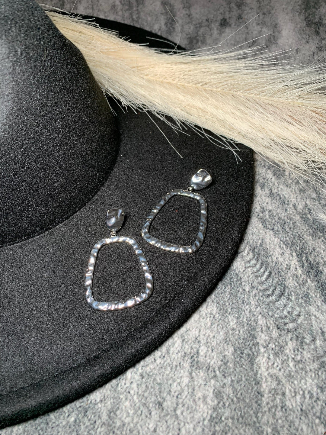 Hammered Cut Out Geo Drop Earrings