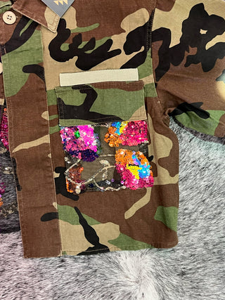 Camo Sequin Contrast Cropped Jacket