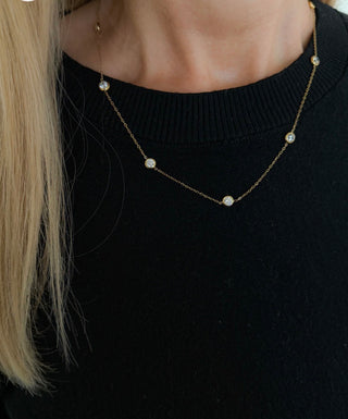 Dainty Diamond Necklace - Chansuttpearls