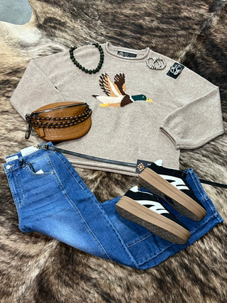 Mallard in Flight Duck Graphic Raglan Sweater - Mocha
