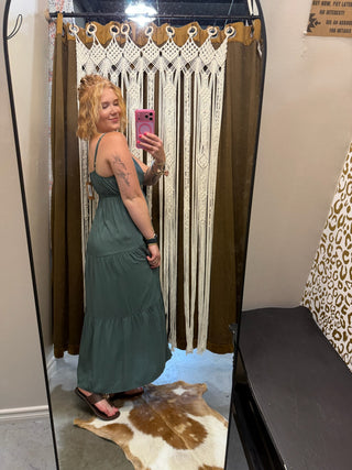 Woven Sweetheart Neckline Tiered Cami Midi Dress — Ash Jade