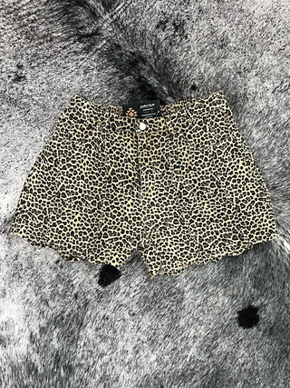 Mid Rise Leopard Twill Shorts with Scallop Hem