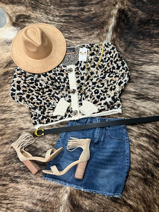 Scoop Neck Leopard Gold Buttons Cardigan