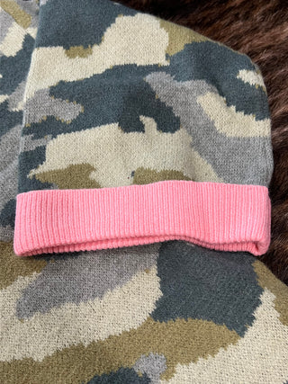 BiBi plus size soft camo sweater with pink contrast neckline and roll up sleeves, photo 5
