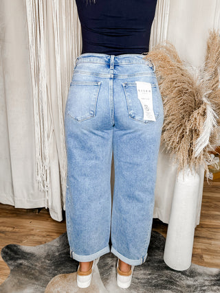 Light Wash Barrel Jeans