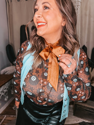 Leather saddle twilly