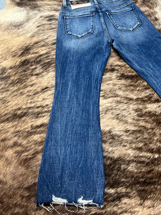 Dark wash high rise crop bootcut jeans with frayed hem, photo 7