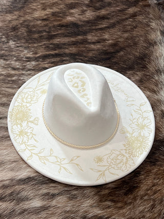 Engraved Floral Felt Hat - Ivory & Bubble Gum