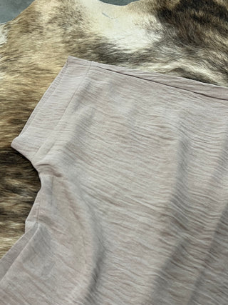 Woven Airflow V-Neck Short Sleeve Top — Ash Mocha
