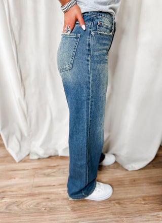 Relaxed High Rise Wide Leg Rigid Jeans