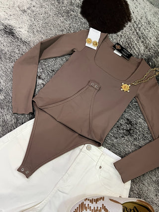 Walnut Square Thick Banded Bodysuit