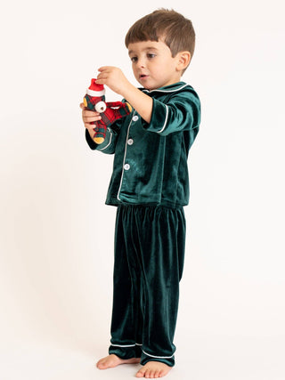 Boys emerald green velvet Christmas pajama set with white piping, photo 4