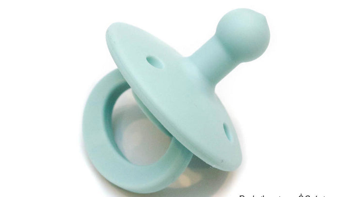 Oli pacifiers - Jayden Layne
