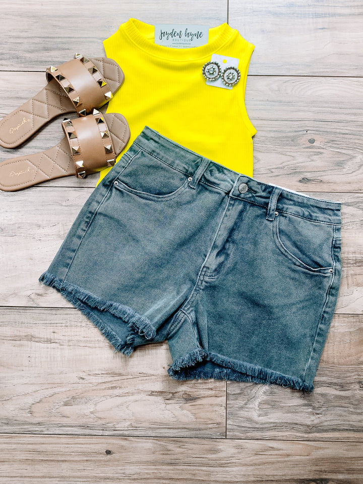 Winnie Colored Denim Shorts - Jayden Layne