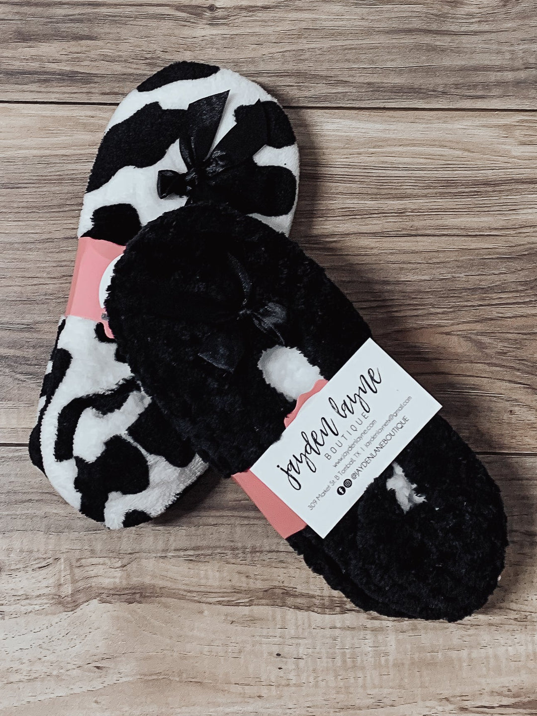 Fuzzy slippers - Jayden Layne