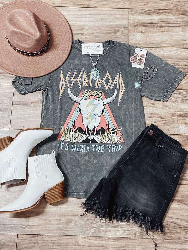 Desert Road tee - Jayden Layne