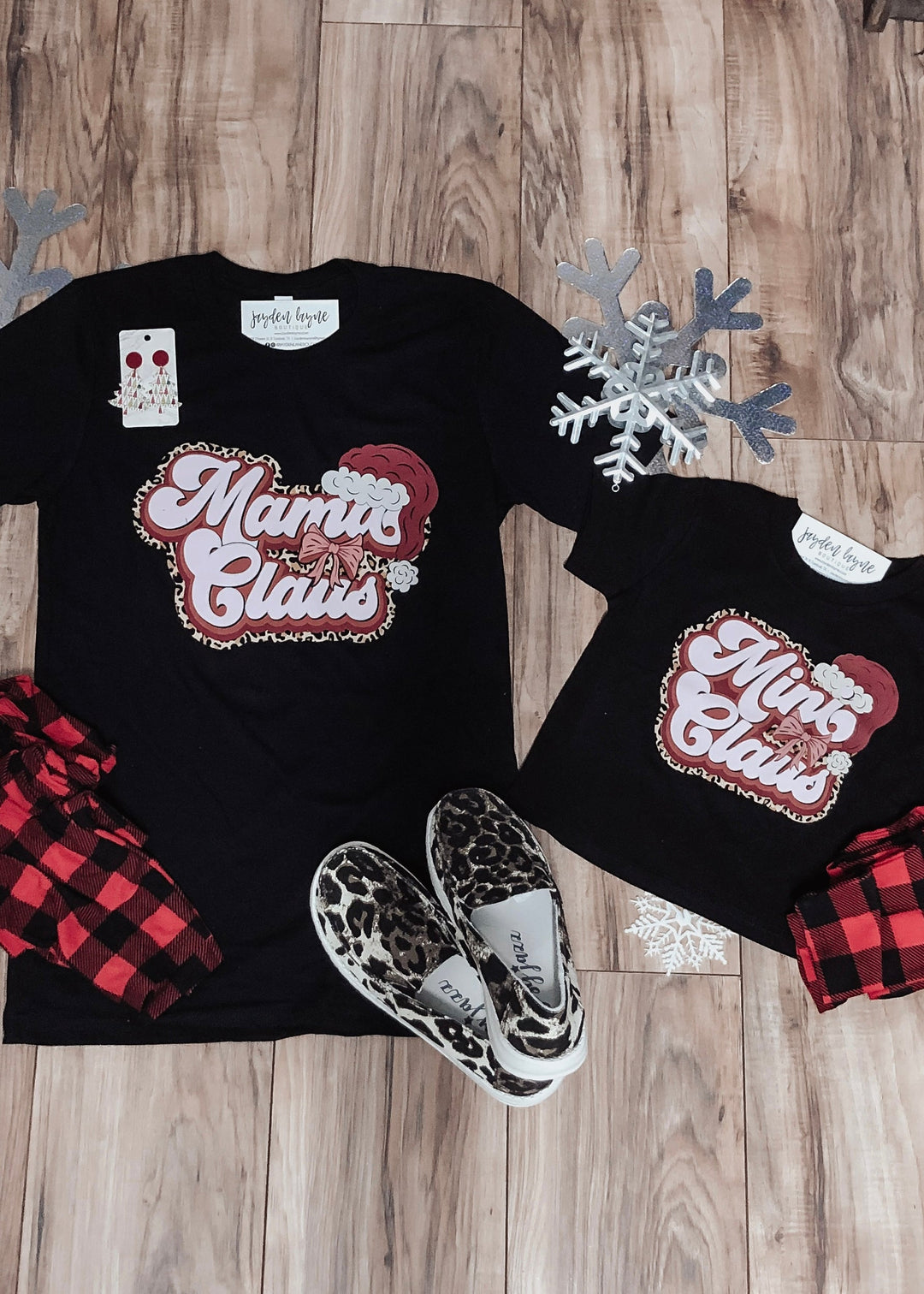 Mama Claus black tee - Jayden Layne