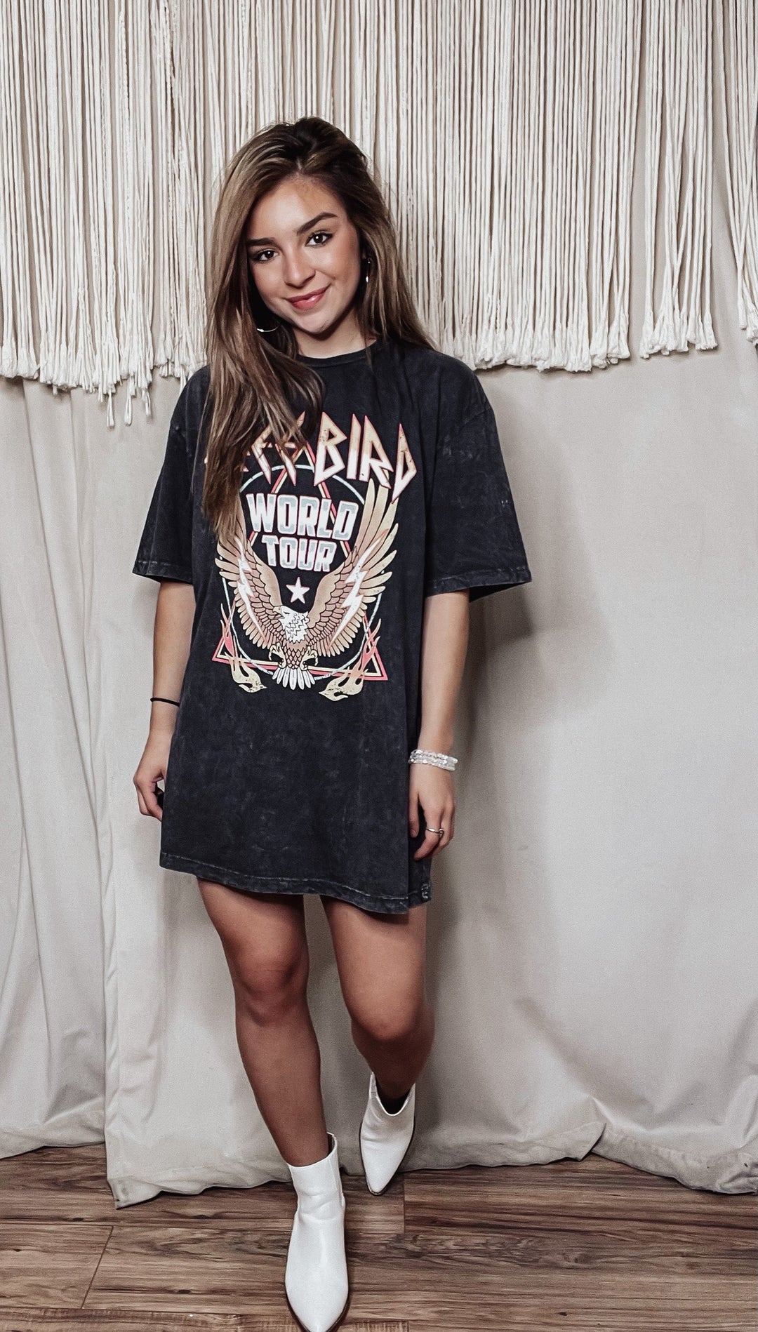 Free bird world tour bf tee - Jayden Layne