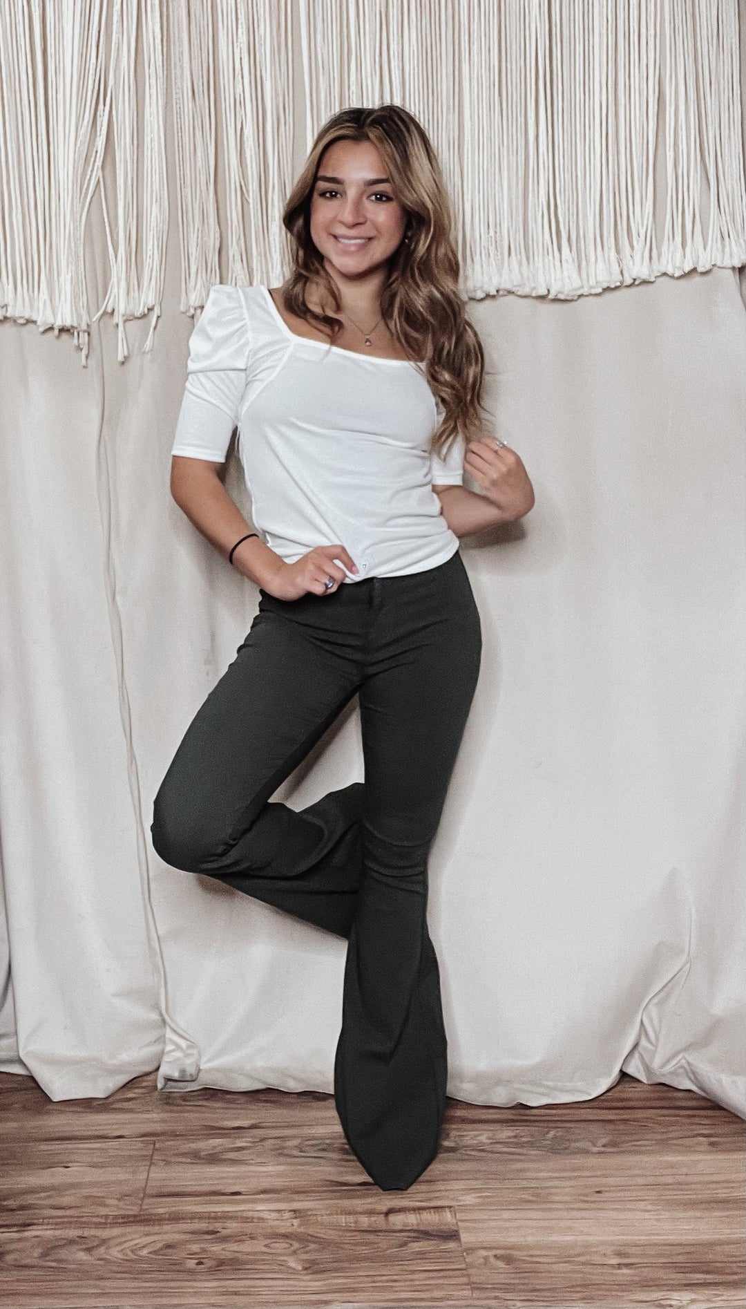 Dominique puff sleeve top - Jayden Layne