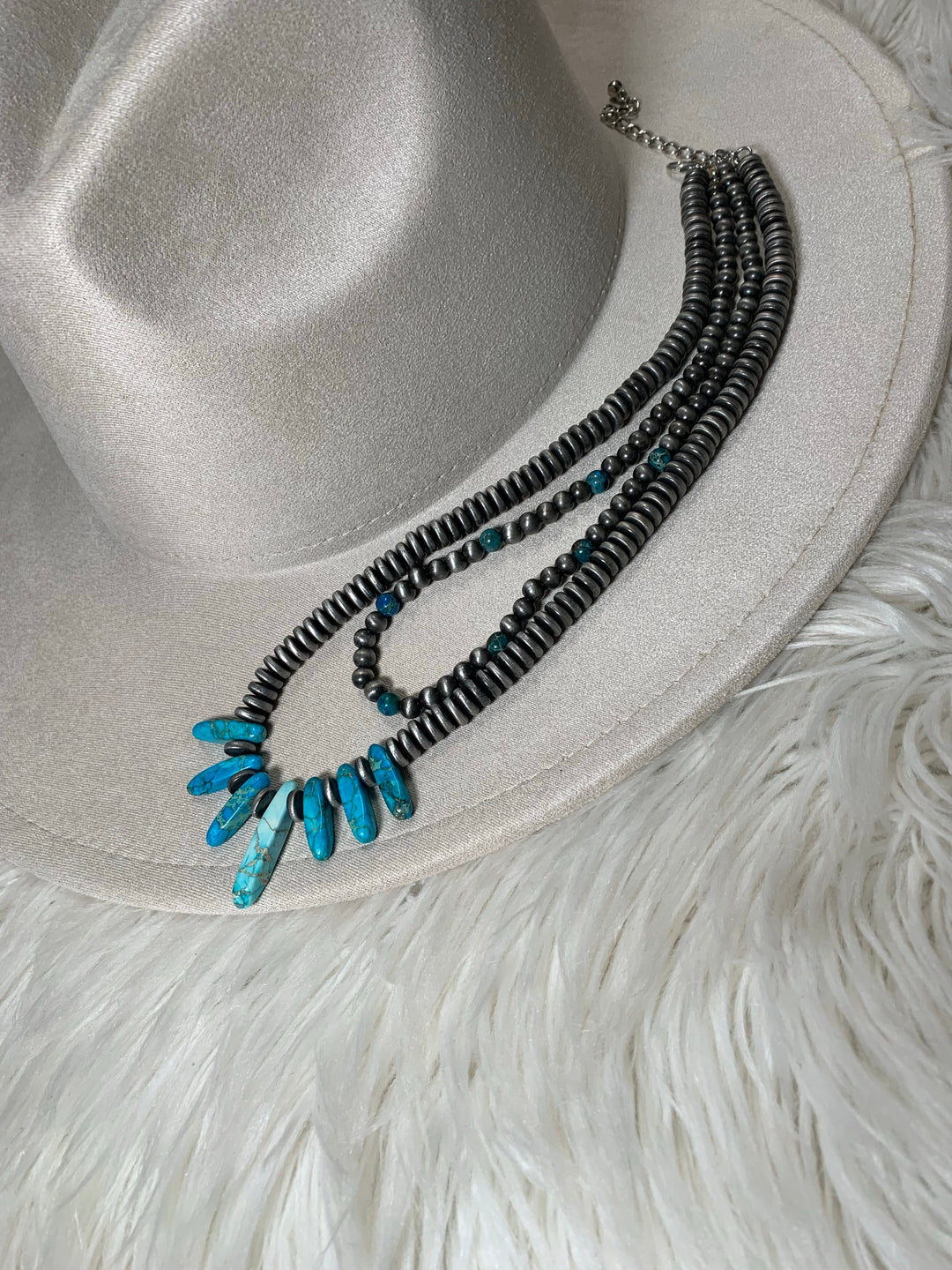 Daigle turquoise Navajo necklace - Jayden Layne